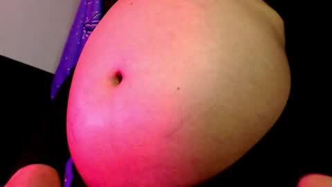 Millie online show from 01/12/26, 02:33