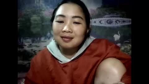 ms_pham online show from 04/25/26, 02:47