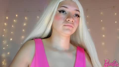 Annabelle  online show from 01/18/26, 02:10