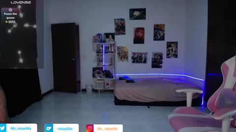 Manuela3 online show from 02/27/25, 09:47