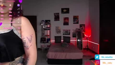 Manuela3 online show from 09/17/25, 06:31