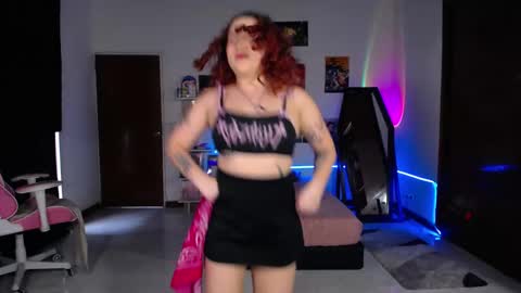 Manuela3 online show from 11/05/25, 04:51