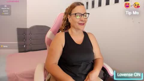 Snapshot of ms_samanta chatting on 03/26/26, 11:05 ms_samanta online show from 03/26/26, 11:05