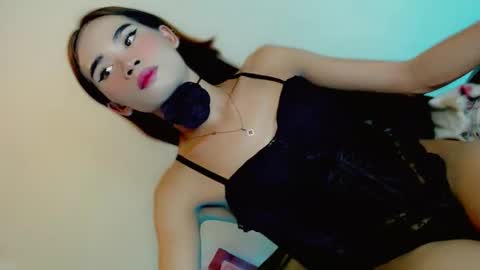 mscherry_ online show from 04/30/26, 09:04