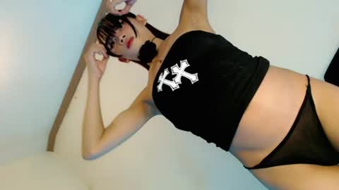 mscherry_ online show from 06/21/26, 05:48