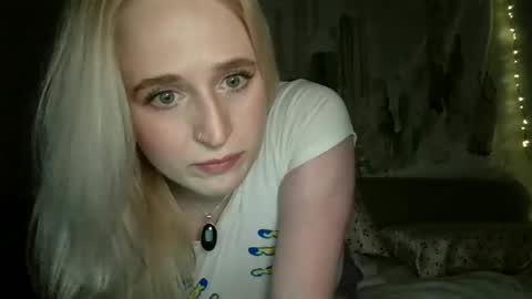 Snapshot of msclairewhatever chatting on 10/24/25, 12:30 msclairewhatever online show from 10/24/25, 12:30