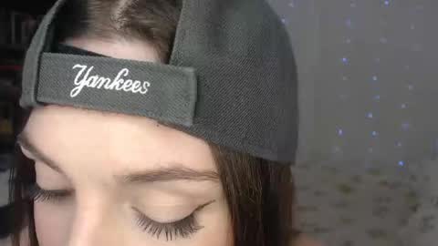 Lulu online show from 09/22/25, 10:45