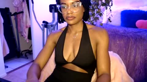 CocoSage online show from 07/07/26, 07:45
