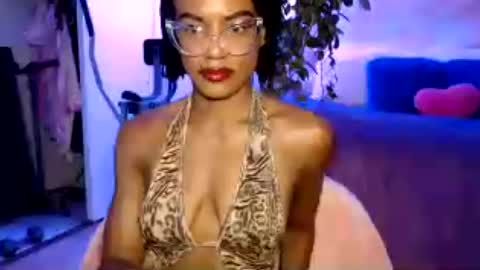 CocoSage online show from 07/08/26, 05:01