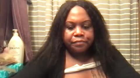 Chocolate  Candy   Stick online show from 01/25/25, 05:18