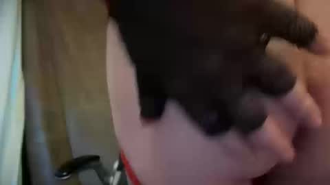 Snapshot of mskarentoy chatting on 10/09/25, 10:19 mskarentoy online show from 10/09/25, 10:19