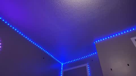 Snapshot of mskitty000 chatting on 09/15/25, 12:32 mskitty000 online show from 09/15/25, 12:32