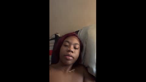 Snapshot of mskitty000 chatting on 12/21/25, 07:43 mskitty000 online show from 12/21/25, 07:43