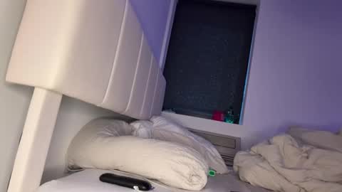 Snapshot of mskitty000 chatting on 02/13/26, 10:06 mskitty000 online show from 02/13/26, 10:06