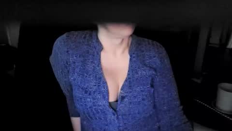 Snapshot of msmomy69 chatting on 03/13/26, 04:35 msmomy69 online show from 03/13/26, 04:35