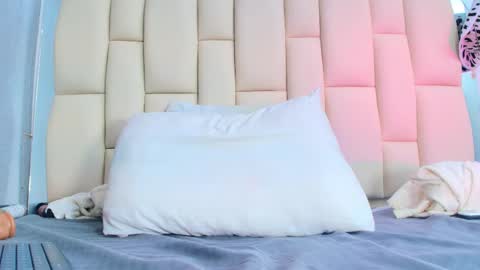 FERNANDA 3 online show from 09/17/25, 03:19