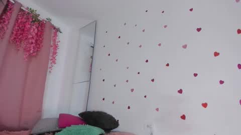 Chloe new account online show from 02/04/26, 02:06