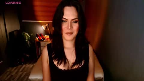 Veey online show from 12/02/25, 11:00