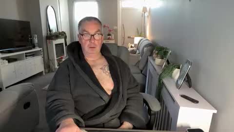 Snapshot of mtb1697 chatting on 12/03/25, 09:18 mtb1697 online show from 12/03/25, 09:18