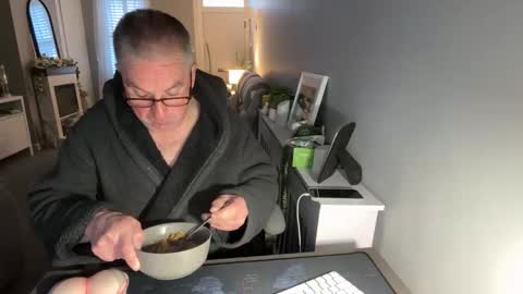 Snapshot of mtb1697 chatting on 02/04/26, 08:09 mtb1697 online show from 02/04/26, 08:09