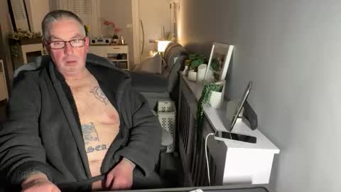 Snapshot of mtb1697 chatting on 02/08/26, 11:52 mtb1697 online show from 02/08/26, 11:52