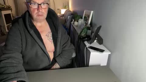 Snapshot of mtb1697 chatting on 03/01/26, 10:56 mtb1697 online show from 03/01/26, 10:56