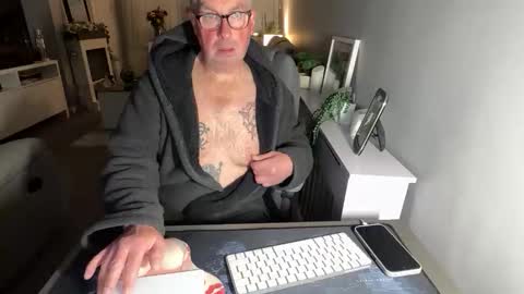 Snapshot of mtb1697 chatting on 03/12/26, 12:50 mtb1697 online show from 03/12/26, 12:50