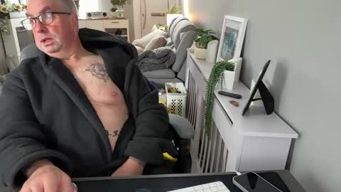 Snapshot of mtb1697 chatting on 03/16/26, 10:08 mtb1697 online show from 03/16/26, 10:08