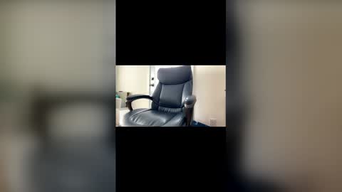 Snapshot of mtllove69 chatting on 03/09/26, 03:05 mtllove69 online show from 03/09/26, 03:05