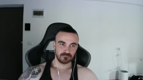 Victor online show from 02/02/25, 10:02