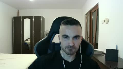 Victor online show from 11/24/25, 06:40