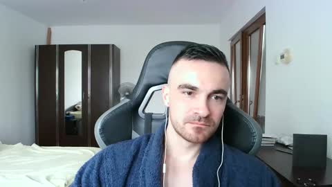 Victor online show from 11/25/25, 07:30