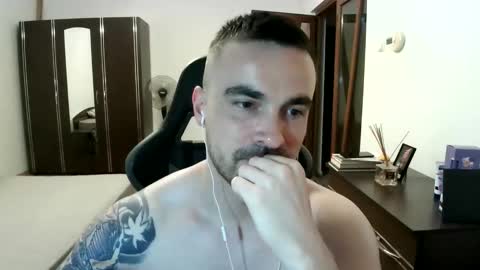 Victor online show from 06/06/26, 06:23