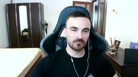 Victor online show from 07/11/26, 04:10