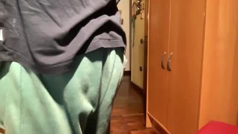 Snapshot of much_fun1 chatting on 03/16/26, 05:50 much_fun1 online show from 03/16/26, 05:50