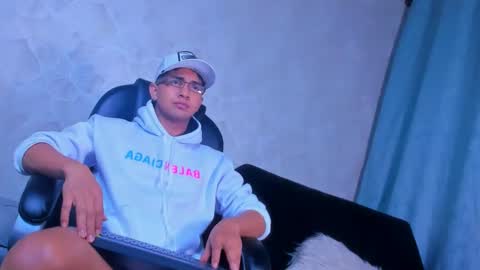 muichiro tokito1 online show from 12/23/24, 05:17