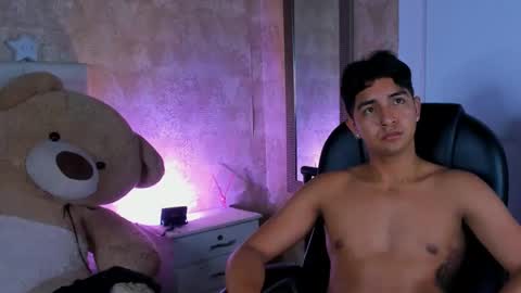 muichiro tokito1 online show from 01/03/25, 08:43