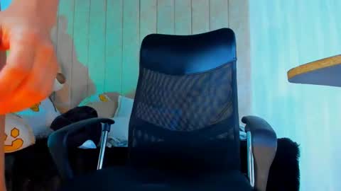 Snapshot of muichiro_tokito1 chatting on 02/04/25, 06:14 muichiro tokito1 online show from 02/04/25, 06:14