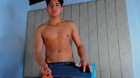 Snapshot of muichiro_tokito1 chatting on 02/06/25, 07:45 muichiro tokito1 online show from 02/06/25, 07:45