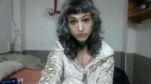 Snapshot of mulderandvalkyrie chatting on 11/02/25, 06:10 mulderandvalkyrie online show from 11/02/25, 06:10