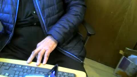 muller520 online show from 10/27/25, 07:12