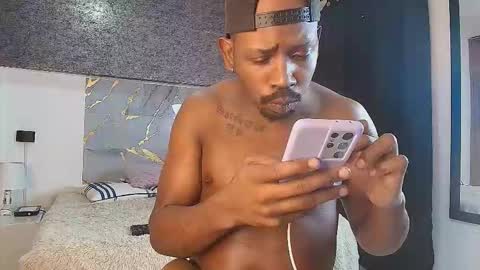 Muller Asher online show from 11/25/25, 04:01