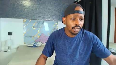 Muller Asher online show from 11/28/25, 04:59