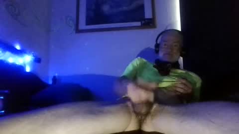 Snapshot of mullinfloggin79 chatting on 06/17/26, 12:07 mullinfloggin79 online show from 06/17/26, 12:07