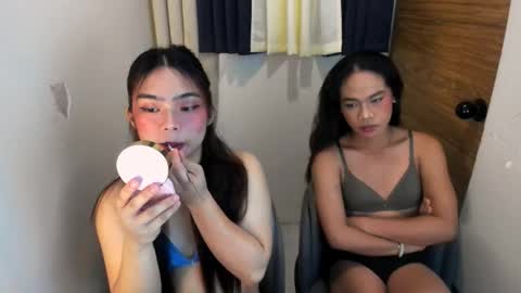 multicummer_devi online show from 05/17/26, 02:20