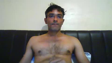 Snapshot of mumbaimonster8inch chatting on 10/21/25, 04:46 rajesh engineer online show from 10/21/25, 04:46