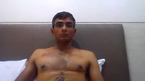 Snapshot of mumbaimonster8inch chatting on 06/10/26, 12:15 rajesh engineer online show from 06/10/26, 12:15