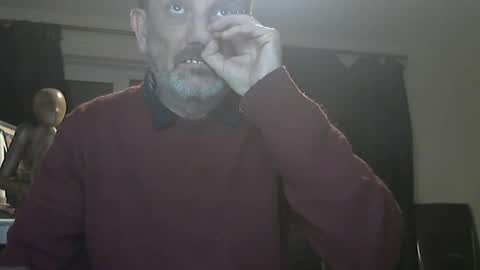 Snapshot of munch10 chatting on 01/28/25, 02:43 munch10 online show from 01/28/25, 02:43