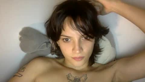   online show from 12/03/24, 10:18