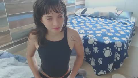   online show from 09/23/25, 04:54